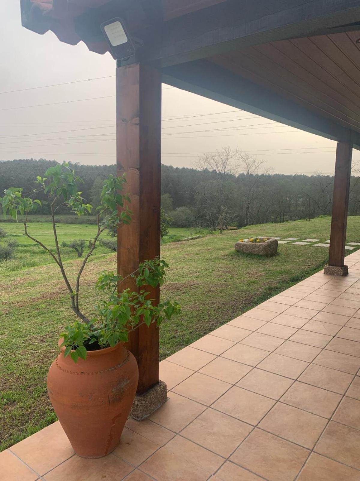 Quinta Dos Cedros L Turismo Rural كوفيلهَ المظهر الخارجي الصورة